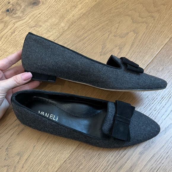 VANELi Gray Wool Pointed Flats with Bow Detail - Ladies 38 - EUC - Picture 6 of 14